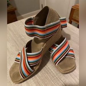 Impo Nayeli stretch wedge sandals